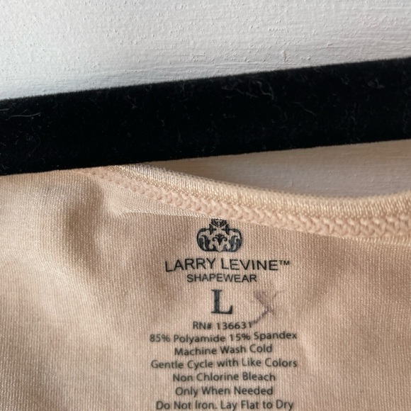 💗⭐️💗 2/$30 Larry Levine shapewear - Picture 3 of 5